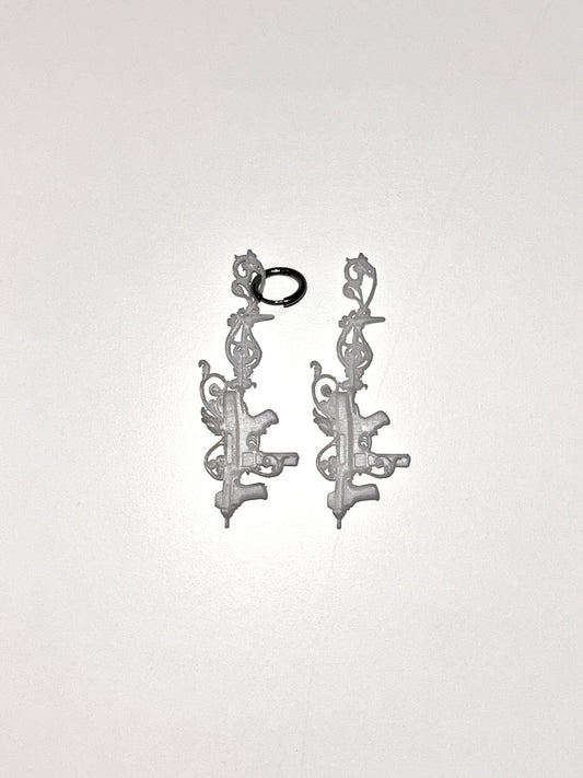 .:. (06) WHITE RESIN EARRINGS .:.